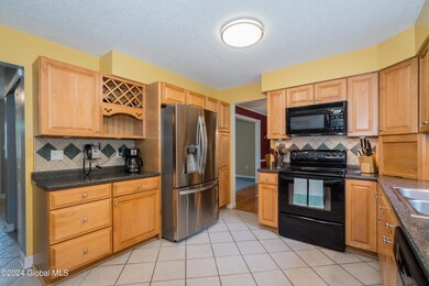 3 Kaatskill Way, Ballston Spa, NY 12020 - photo 6