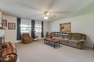 6-web-or-mls-2024 10 30 - 2201CarolinaAv