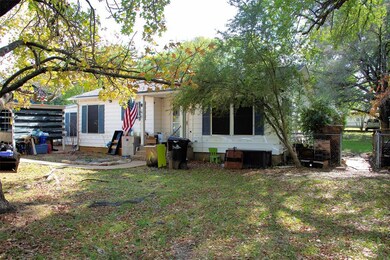 2626 W Johnson St, Denison, TX 75020 - photo 3