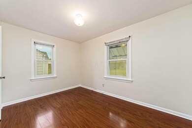 584 Collingwood Ave, Columbus, OH 43213 - photo 5