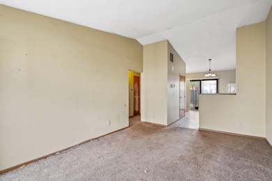 14-web-or-mls-737 Plant Dr 2c-114