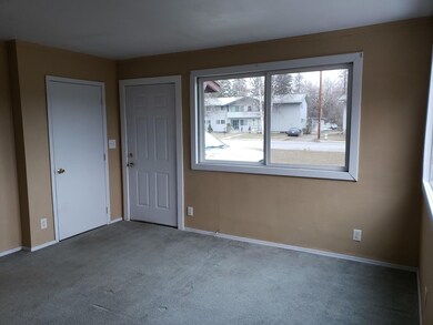 211 W 2nd St, Libby, MT 59923 - photo 6