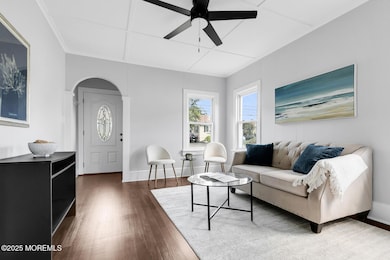 251 Main St Keansburg NJ 07734-large-003