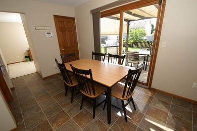 9722 Ballymore Dr, Fort Wayne, IN 46835 - photo 7