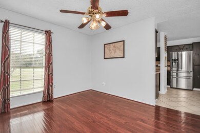 2425 County Road 155, Alvin, TX 77511 - photo 5