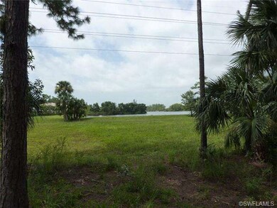 804 Hampton Cir, Naples, FL 34105 - photo 3