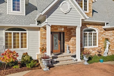 152 Maple Bluff Rd, Stevens Point, WI 54482 - photo 2