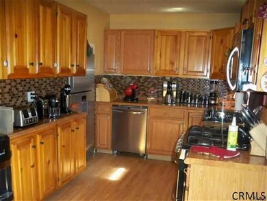 89 Petrified Gardens Rd, Saratoga Springs, NY 12866 - photo 5