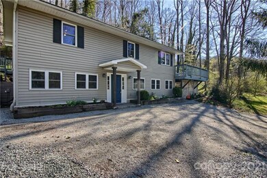 670 Salisbury Rd, Hendersonville, NC 28792 - photo 2