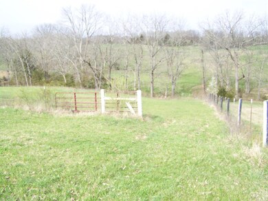 200 Cole Rd, Harrodsburg, KY 40330 - photo 7