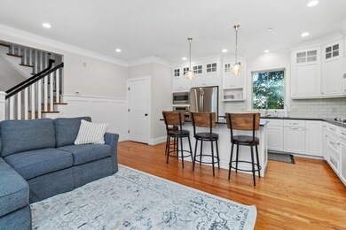 403 Hunnewell St unit 403, Needham Heights, MA 02494 - photo 3