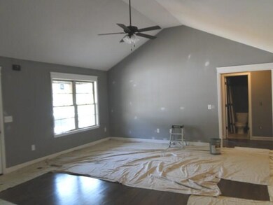 1004 Dow Dr, Shelbyville, TN 37160 - photo 4