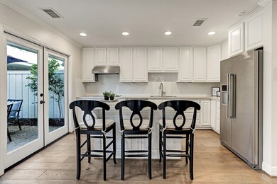 Kitchen that checks all of the boxes!