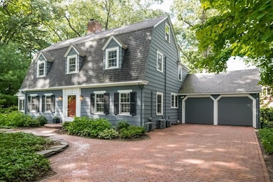 202 Ellington Rd, Longmeadow, MA 01106 - photo 2