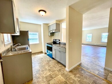 6 Forestdale Rd unit 202, Worcester, MA 01605 - photo 7