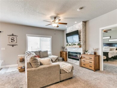 2434 River Meadows Dr, Des Moines, IA 50320 - photo 4