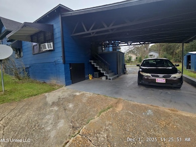 610 Avenue D, McComb, MS 39648 - photo 6