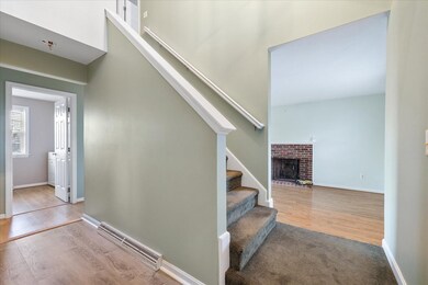 36 Fox Meadow Dr, Worcester, MA 01602 - photo 4