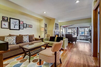 1164 S Elmwood Ave, Oak Park, IL 60304 - photo 6