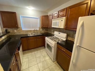 211 Natalen Ave unit 210, San Antonio, TX 78209 - photo 5