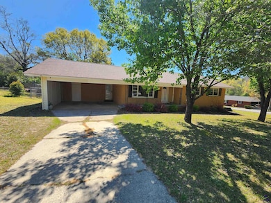 307 Fleming Dr, Bonaire, GA 31005 - photo 2