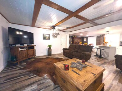 230 County Road 4690, Boyd, TX 76023 - photo 6