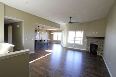 614 N Montclair Way, Nixa, MO 65714 - photo 4