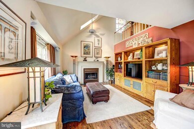 2992 Emerald Chase Dr, Herndon, VA 20171 - photo 6