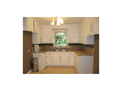 6122 Halsey St, Shawnee, KS 66216 - photo 6