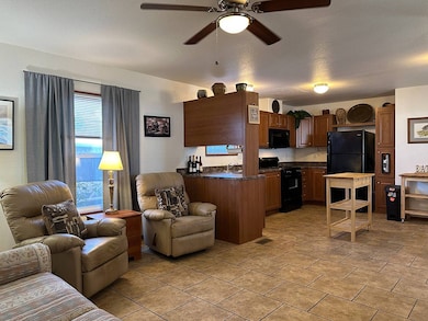 351 N Meridian Rd unit 3, Apache Junction, AZ 85120 - photo 2