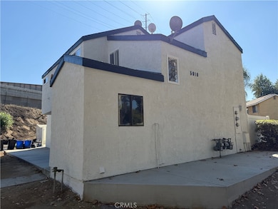 5010 Brooks St unit 2, Riverside, CA 92506 - photo 3