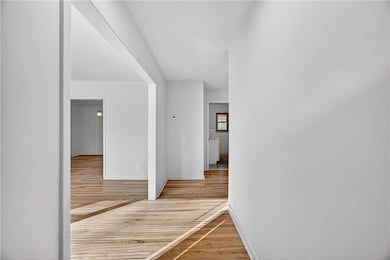 201 E Simon Terrace NW, Atlanta, GA 30318 - photo 4