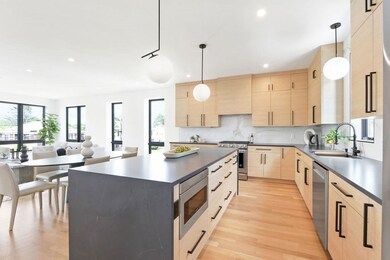 7 School Ave unit 1, Waltham, MA 02453 - photo 4