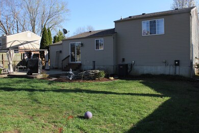 7209 Applegate Ln, Louisville, KY 40228 - photo 2