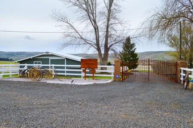 ENTRANCE INTO PROPERTY