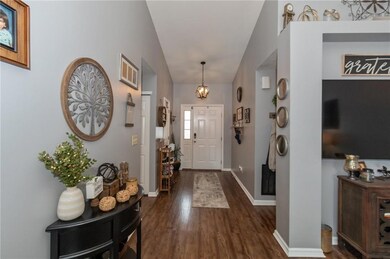 826 Fieldstone Dr, Franklin, IN 46131 - photo 3