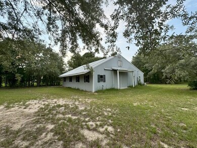 357 N Windsor Rd 4 Stall Barn