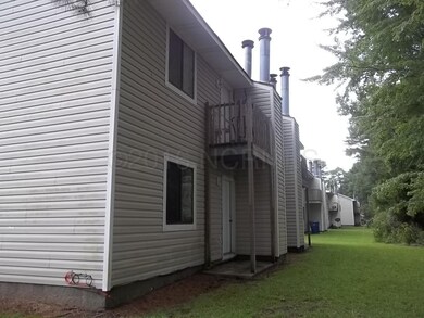 J-Bldg Left Back