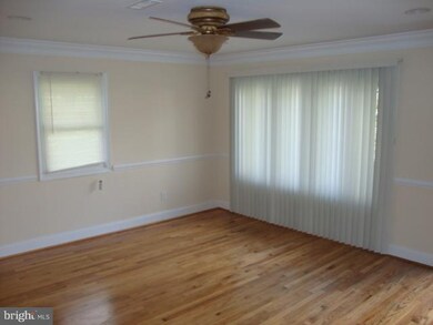 813 Glass Ave, Essex, MD 21221 - photo 6