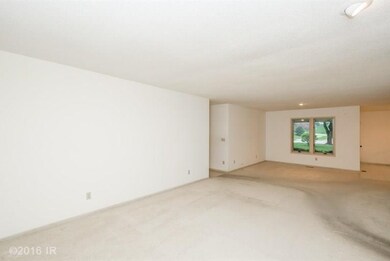 3721 Wolcott Ave, Des Moines, IA 50321 - photo 7