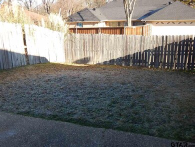 6016 Plantation Dr, Tyler, TX 75703 - photo 3