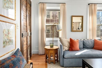 Warwick Condos unit 141, Brookline, MA 02446 - photo 5