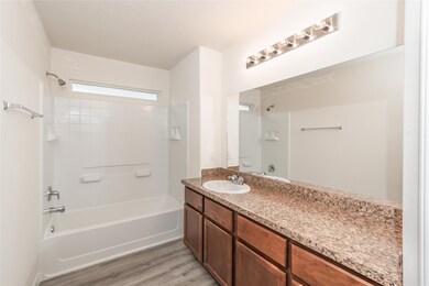 5814 Northern Oak St, Houston, TX 77016 - photo 7