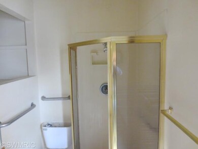 901 Cedar St, Niles, MI 49120 - photo 5