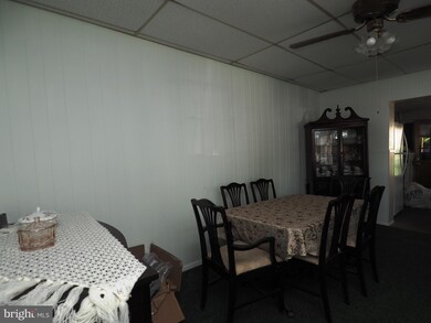 114 N Lehigh St, Tamaqua, PA 18252 - photo 7