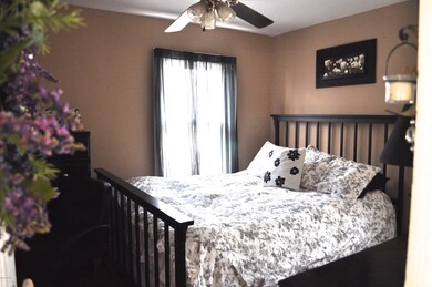 409 5th St, Milford, PA 18337 - photo 2