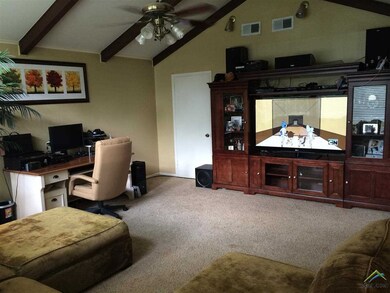 1212 Clyde Dr, Tyler, TX 75701 - photo 3