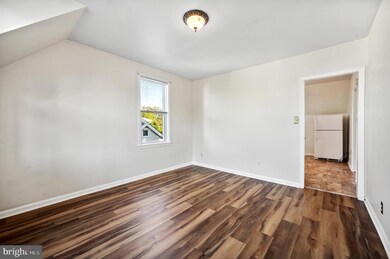 29 Myrtle Ave, Morton, PA 19070 - photo 4