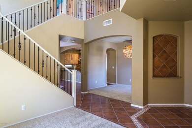 233 W Hawk Way-7