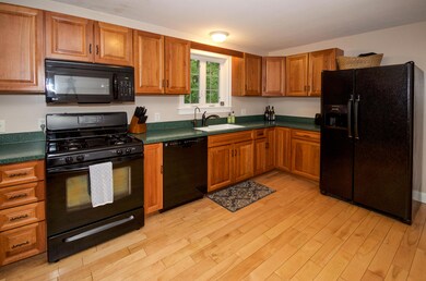 30 Farrington Rd, Gorham, ME 04038 - photo 5